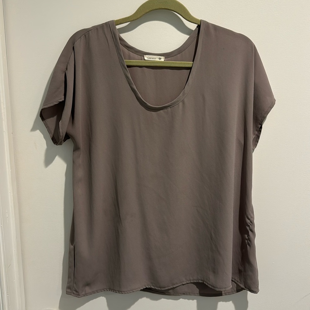 Soprano Gray Short Sleeve Blouse Sz L
